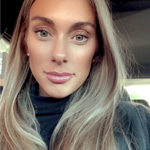 Meet your Posher, Lauren - Picture 13 of 13